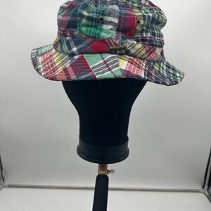 Bucket hat! Summertime drip!